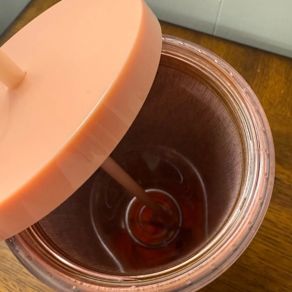 Starbucks 2019 Holiday Rose Gold Glitter Cascading Cold Cup 24oz